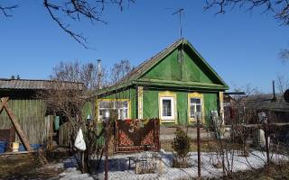 Продажа дома, Свердловская область, Екатеринбург, Апрельская ул.