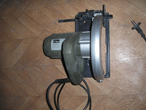 Ручная циркулярная пила green power